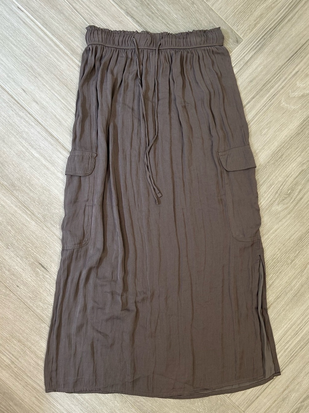 aerie Flowy Brown Cargo Drawstring MIDI Skirt Size Small NEW